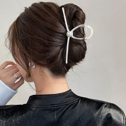 Oversized Pearl Wave Grip