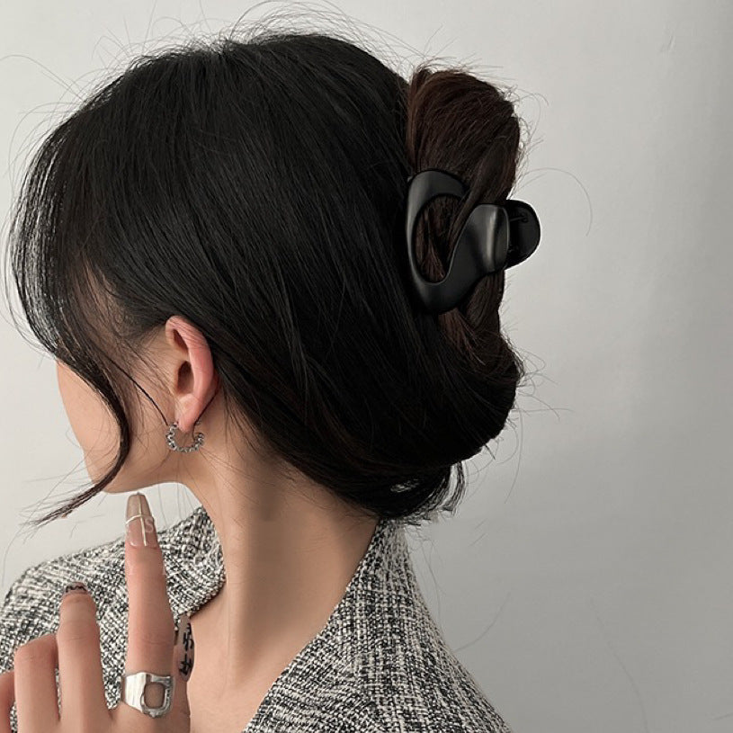 Oversized Pearl Wave Grip